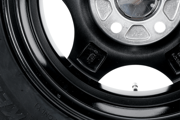 Ruota del rimorchio PNEUMATICO KENDA 155/70 R13 74N CERCHIO IN ALLUMINIO STARCO lucidato 5Jx13"H2 5x112 ET:30