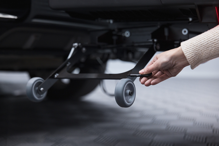 Towbox Alpha classic grey - box portabagagli da montare sul gancio di traino