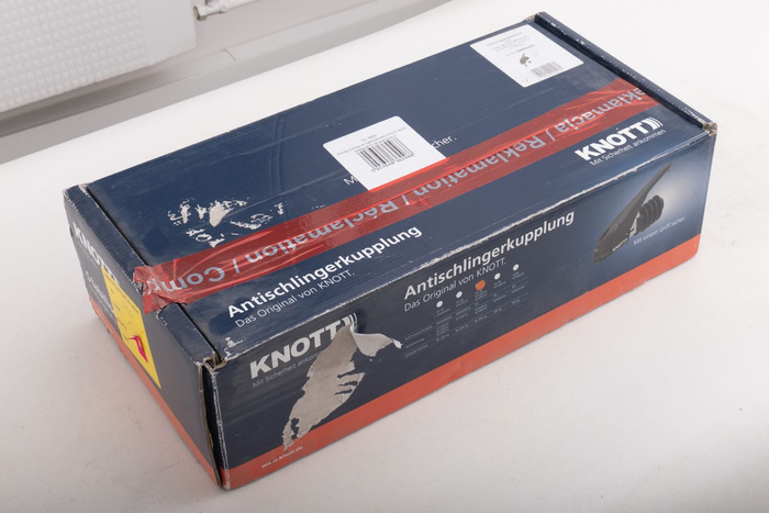 OUTLET KNOTT KS30 gancio a sfera con stabilizzatore per rimorchio da 3000 kg con timone tubolare da 50 mm 85