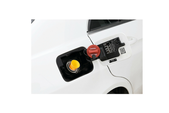 Adattatore per bocchettone di rifornimento carburante LAMPA 66988 per serbatoi diesel/benzina, diametro 50-25 mm