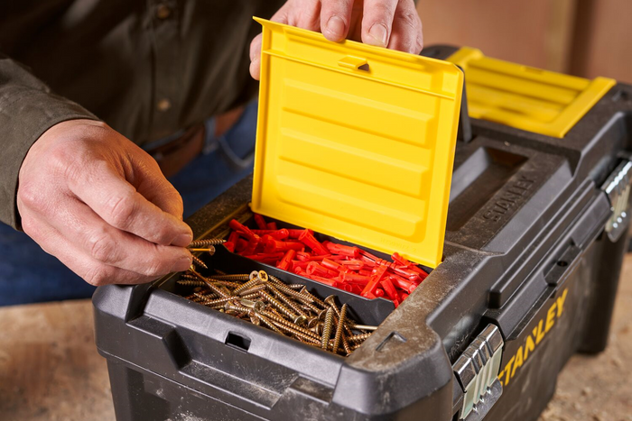 Cassetta degli attrezzi STANLEY ESSENTIAL STST1-75521 480x250x250mm 16,8l