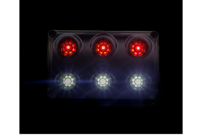 Lampada interna per auto a LED HORPOL LWD2325/CZ da 720 lm, colore nero.