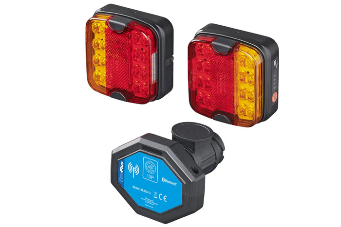 Luci posteriori a LED ProPlus a 13 pin, 4 funzioni sinistra + destra, magnetiche, Bluetooth