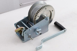 OUTLET Argano manuale per rimorchio KNOTT 1135kg con fune d&#39;acciaio