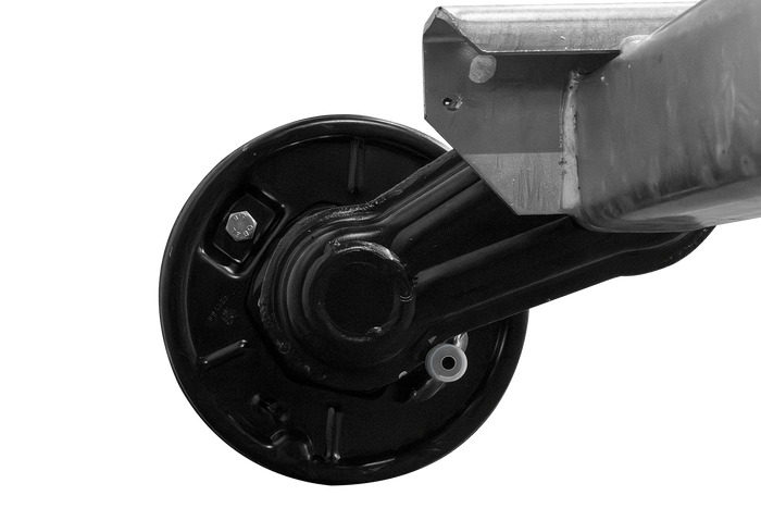 Assale frenato KNOTT VGB13M per rimorchio/portauto 1350 kg 1900 mm 2350 mm 5x112