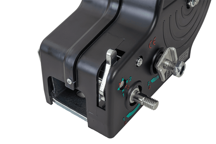 Verricello manuale per rimorchio KNOTT 6X0017.311 900kg con cinghia