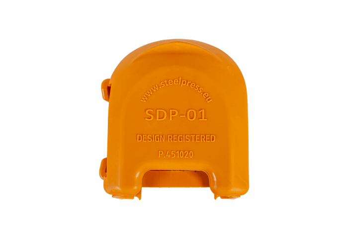Copertura di sicurezza per il gancio di traino a sfera STEELPRESS SDP-01 Soft Dock con spazio per la spina