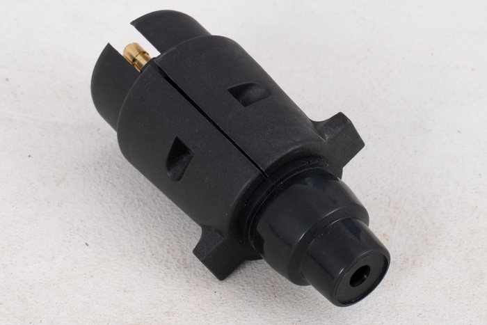 Spina UNITRAILER a 7 poli per presa gancio di traino