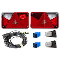 Set luci: luci posteriori ASPÖCK MULTIPOINT V + luci laterali ASPÖCK FLEXIPOINT I + cablaggio MANTES 7m 7-PIN