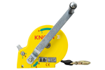 Verricello manuale con cinghia e custodia gialla per rimorchi carrelli portabarca 450 kg Knott