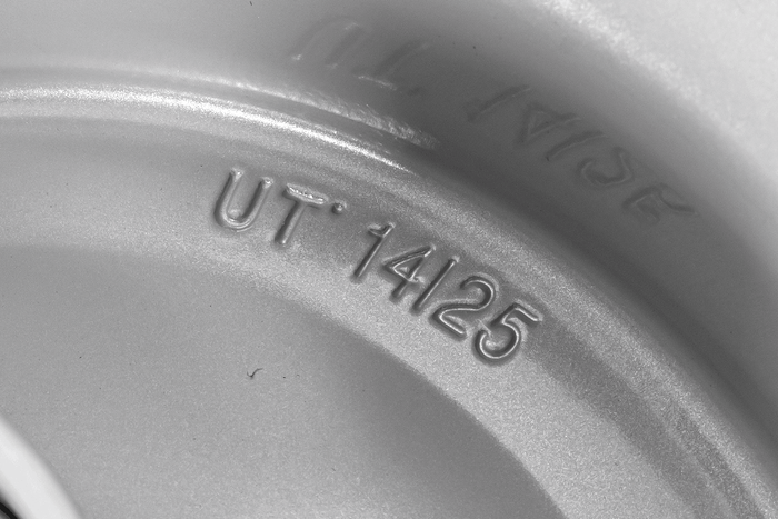 Cerchio in acciaio UNITRAILER 5.5Ix8"H2 3x128 con cuscinetti 6205-2RS