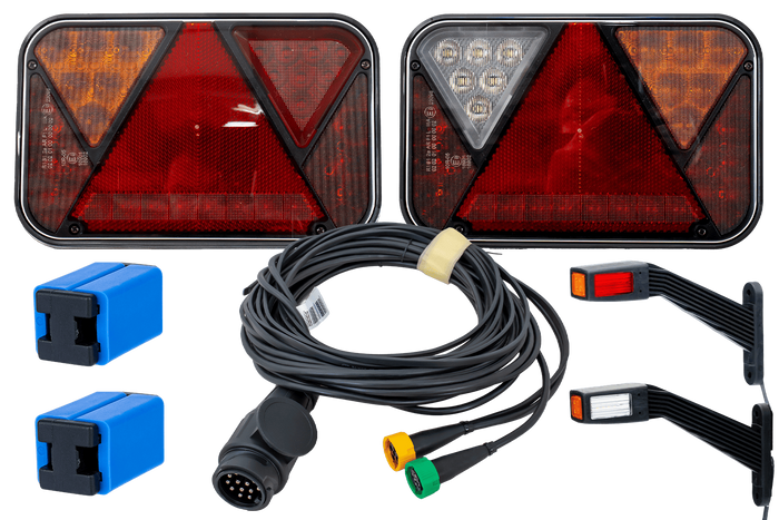 Set luci: luci posteriori a LED FRISTOM FT-270 + luci di posizione a LED FRISTOM FT-145 + cablaggio MANTES 5,2 m 13 PIN