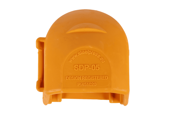 Copertura di sicurezza per il gancio di traino a sfera STEELPRESS SDP-05 Soft Dock con spazio per la spina