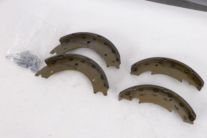 OUTLET Ganasce freno per assali frenati KNOTT 250x40 SET