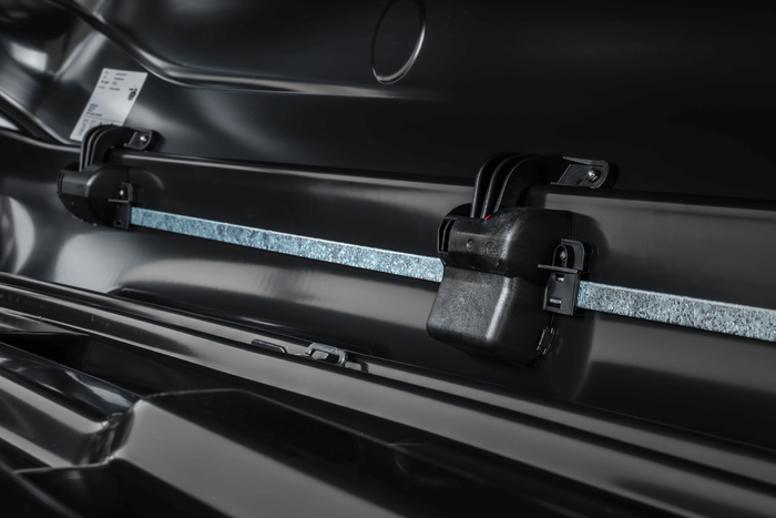 Box da tetto Inter Pack Zenith 6.6, nero metallizzato