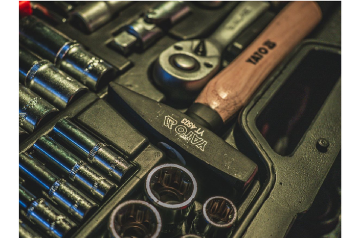 Set di utensili YATO YT-38901 1/2" 1/4" 122 pezzi.