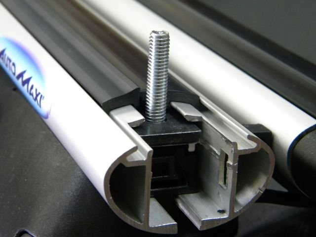 Profilo a T MF (scanalature) - adattatore per travi con scanalature a T - Inter Pack Traxer, Carver, Zenith