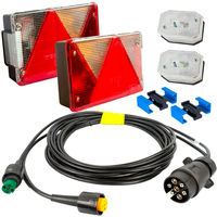 Set luci: luci posteriori ASPÖCK + luci di posizione laterali ASPÖCK + cablaggio MANTES 4,5m 7PIN + connettori rapidi
