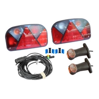 Set luci: luci posteriori ASPÖCK + luci di posizione laterali ASPÖCK + cablaggio MANTES 7m 7 PIN + connettori rapidi