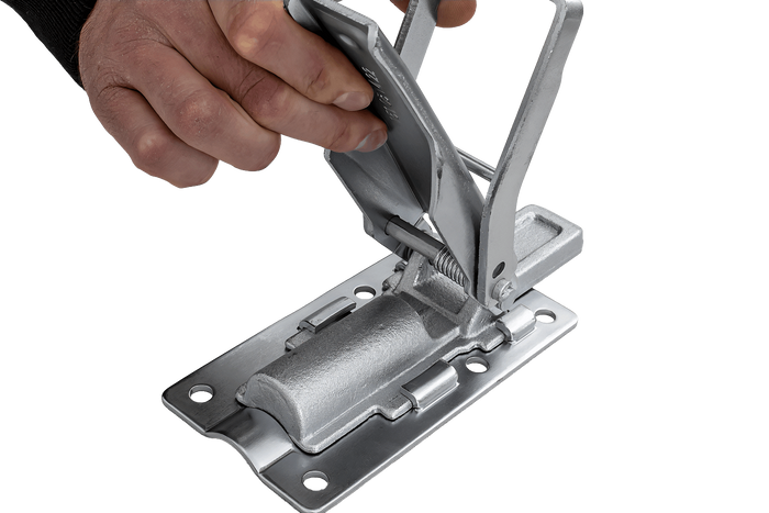 Gancio laterale con chiusura WINTERHOFF BV 90-1 + BVG 90-A chiusura laterale completa del rimorchio