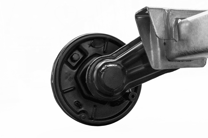 Assale frenato KNOTT VGB13 per rimorchio/porta auto 1350 kg 1350 mm 1800 mm 5x112