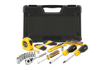 Set di utensili manuali STANLEY STMT0-74864 in una valigetta da 51 pezzi.