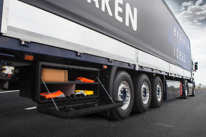 Set di due ripiani per la cassetta degli attrezzi DAKEN ARKA 81209, scomparto 1125x445mm e 445x180mm